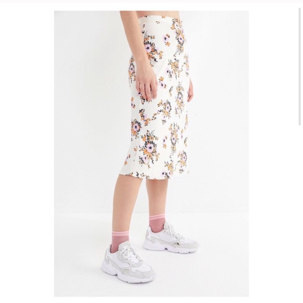 Urban Outfitter Slinky Floral Satin Slip Skirt